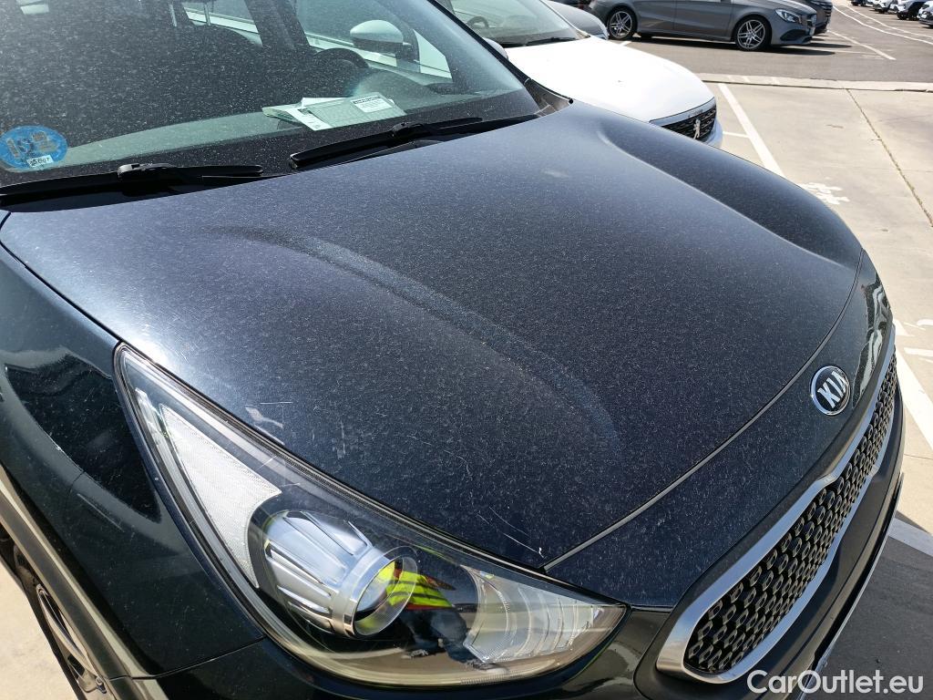  KIA  Niro KIA  Hïbrido Enchufable / 2016 / 5P / crossover 1.6 GDi Híbrido Enchufable 104kW Drive #6