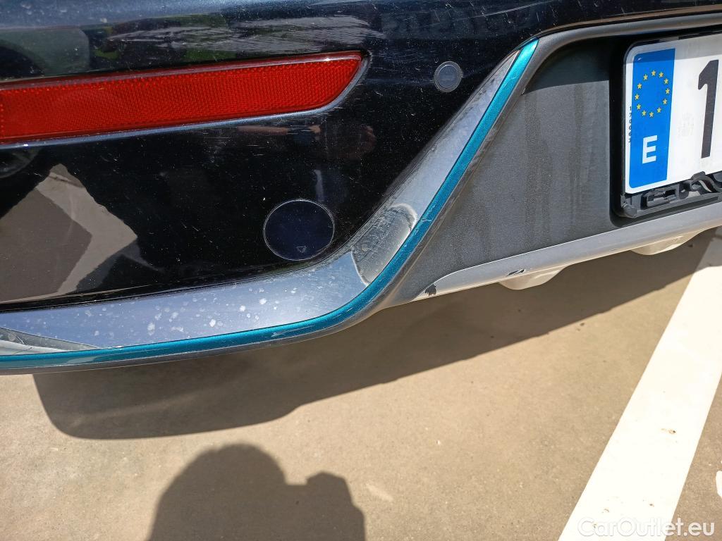  KIA  Niro KIA  Hïbrido Enchufable / 2016 / 5P / crossover 1.6 GDi Híbrido Enchufable 104kW Drive #48