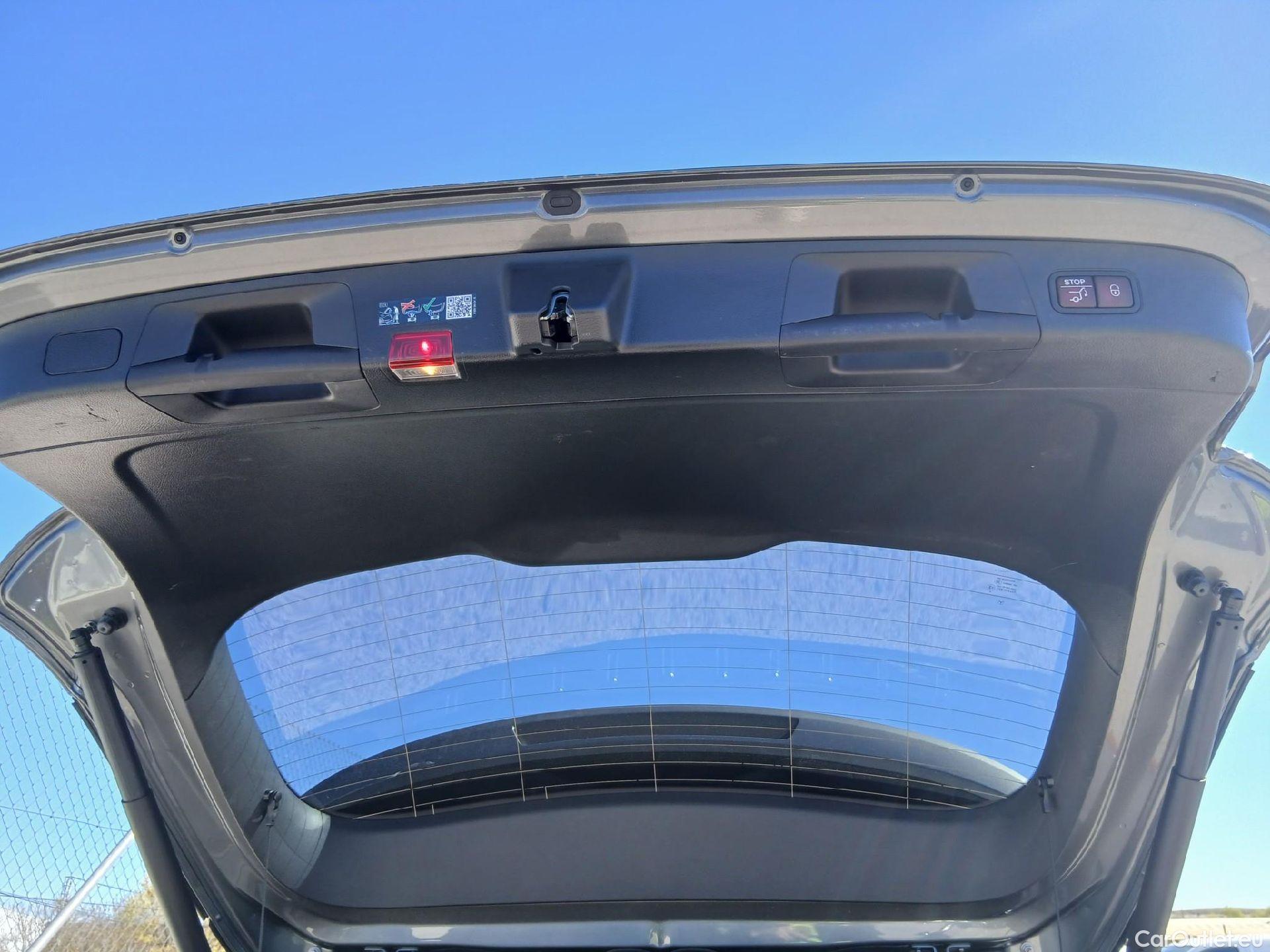  Mercedes  GLA Clase   250 4Matic (247.747)AMG AMG Line 225CV AT8 E6d #19