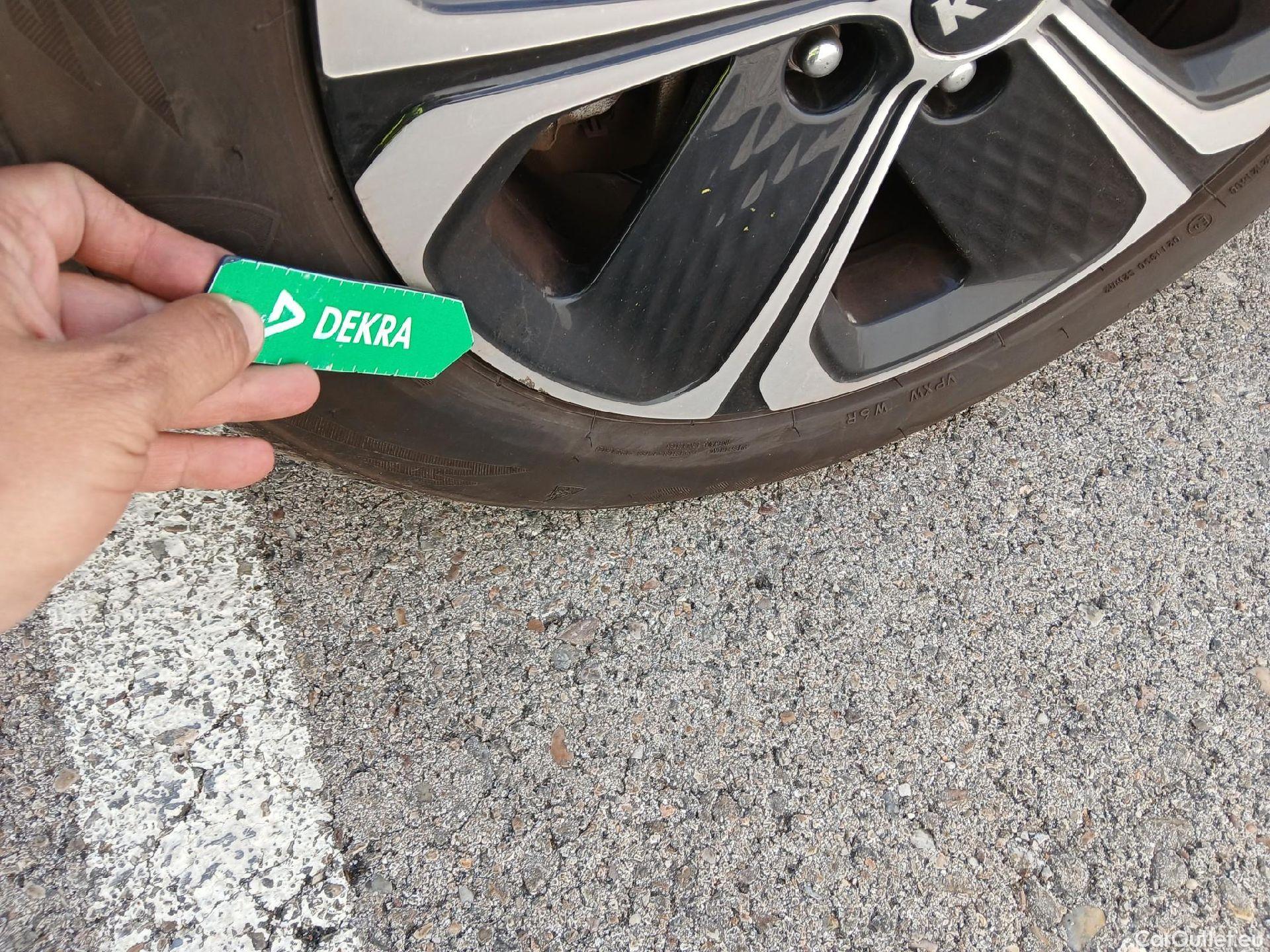  KIA  XCeed KIA  1.6 GDi PHEV 104kW (141CV) eDrive #15