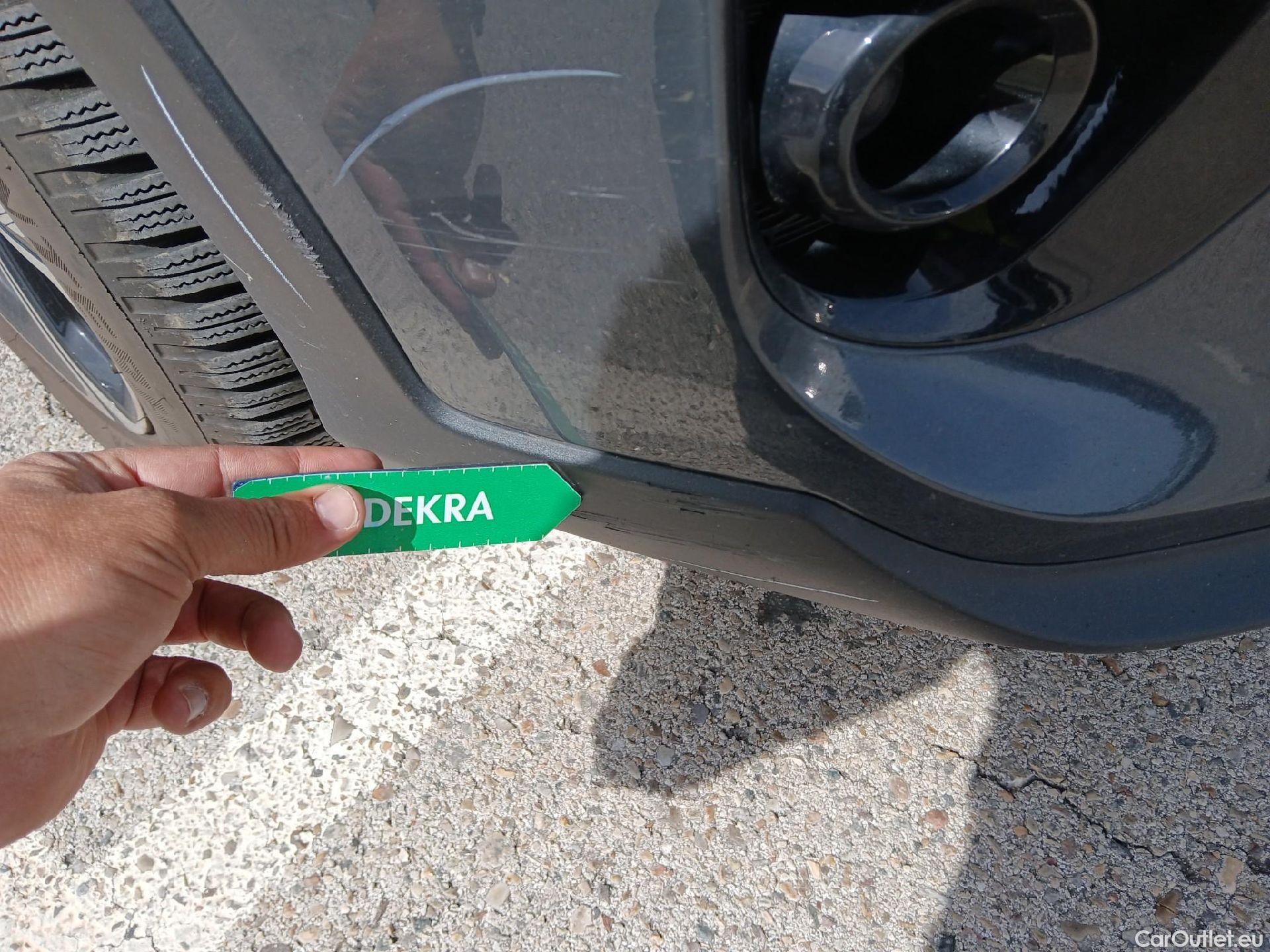  KIA  XCeed KIA  1.6 GDi PHEV 104kW (141CV) eDrive #12