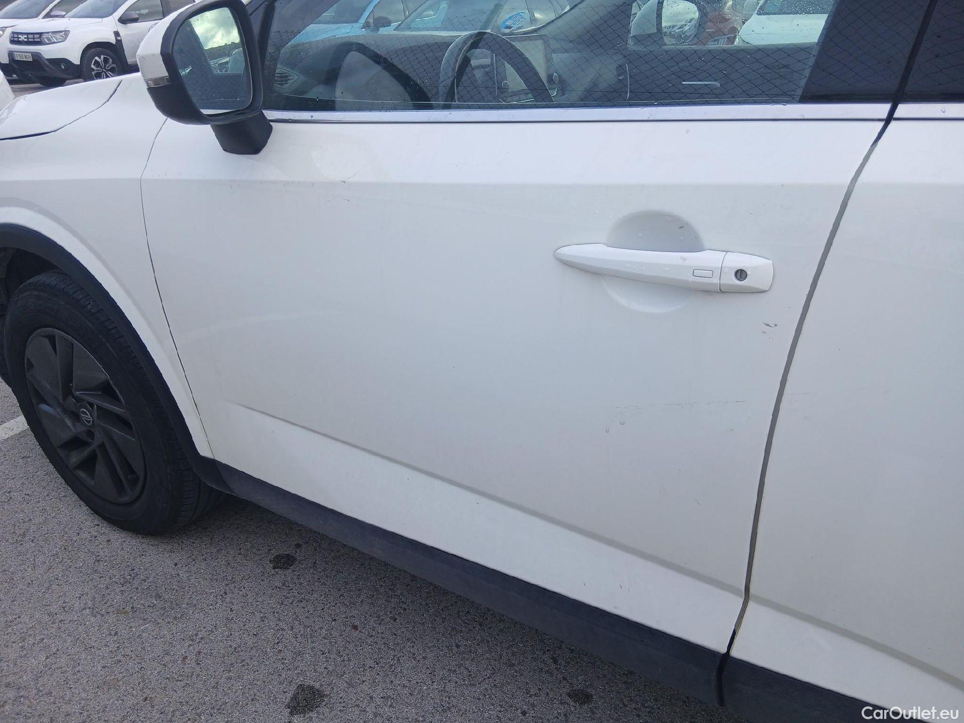  Nissan  Qashqai NISSAN  / 2021 / 5P / todoterreno DIG-T 103kW (140CV) mHEV 4x2 Acenta #15