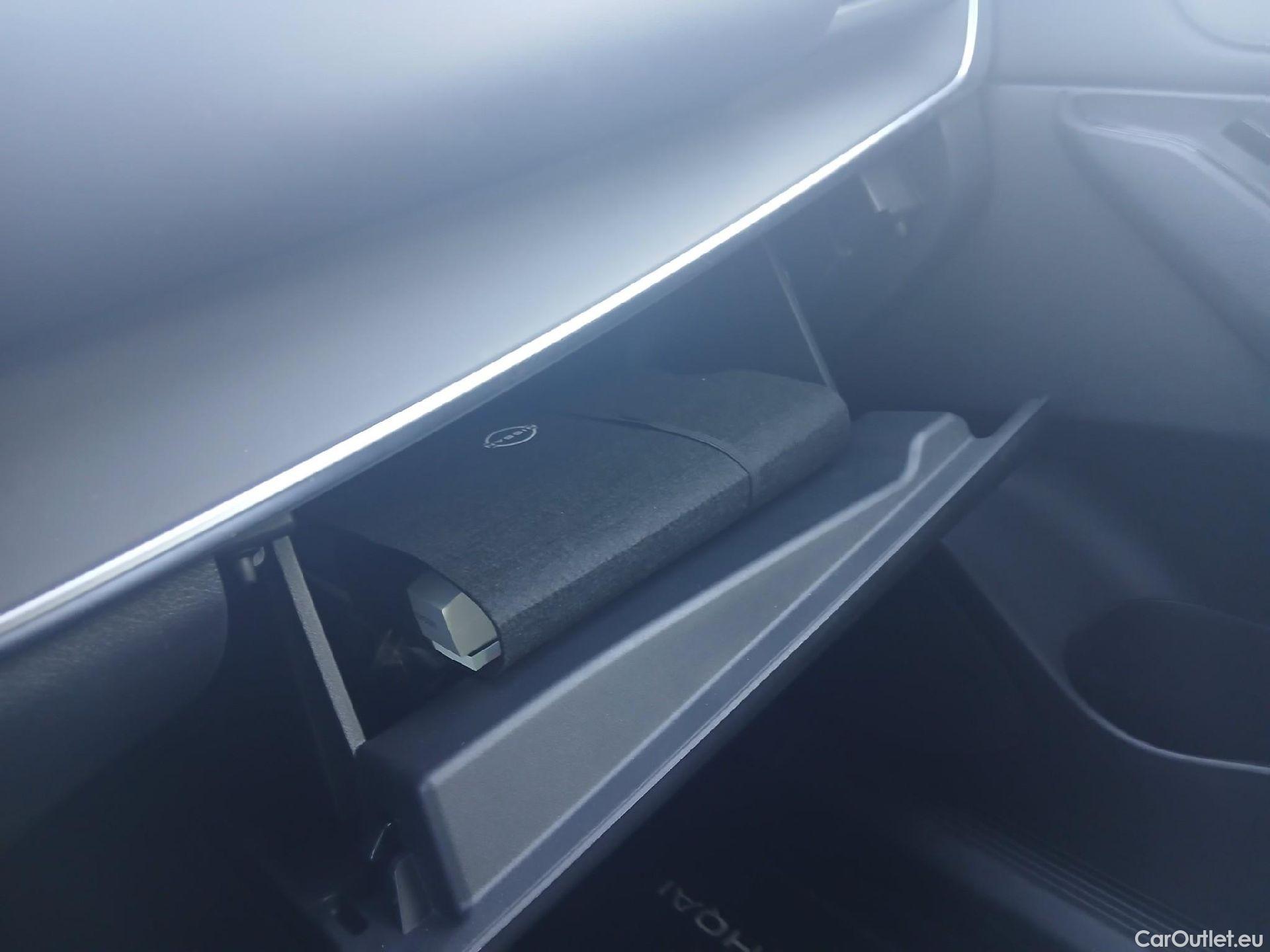  Nissan  Qashqai NISSAN  / 2021 / 5P / todoterreno DIG-T 103kW (140CV) mHEV 4x2 Acenta #1