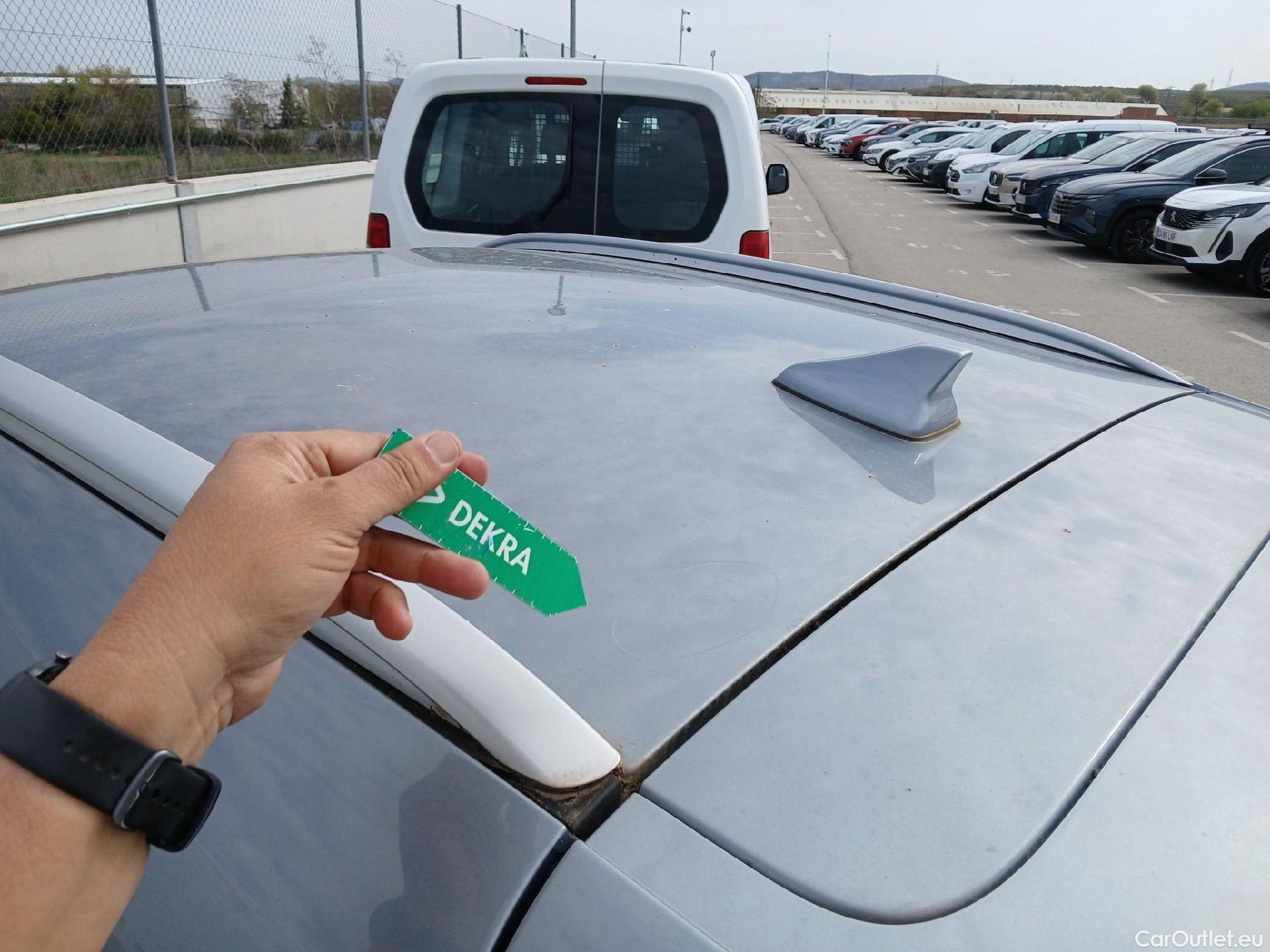  KIA  XCeed KIA  / 2019 / 5P / todoterreno 1.6 GDi PHEV 104kW (141CV) eTech #17