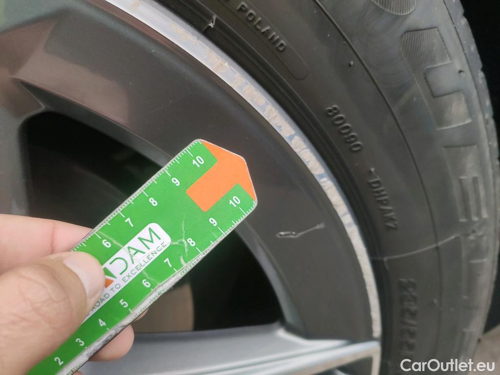  Mercedes  G-Klasee MERCEDES-BENZ Clase GLC 300 de 4MATIC 190 CV #Opcionales 6900€# #6