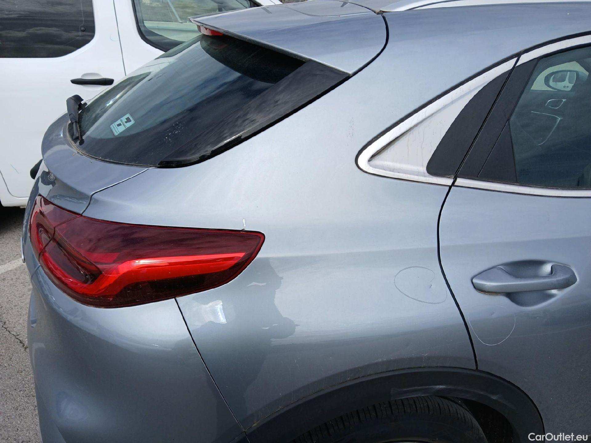  KIA  XCeed KIA  / 2019 / 5P / todoterreno 1.6 GDi PHEV 104kW (141CV) eTech #25