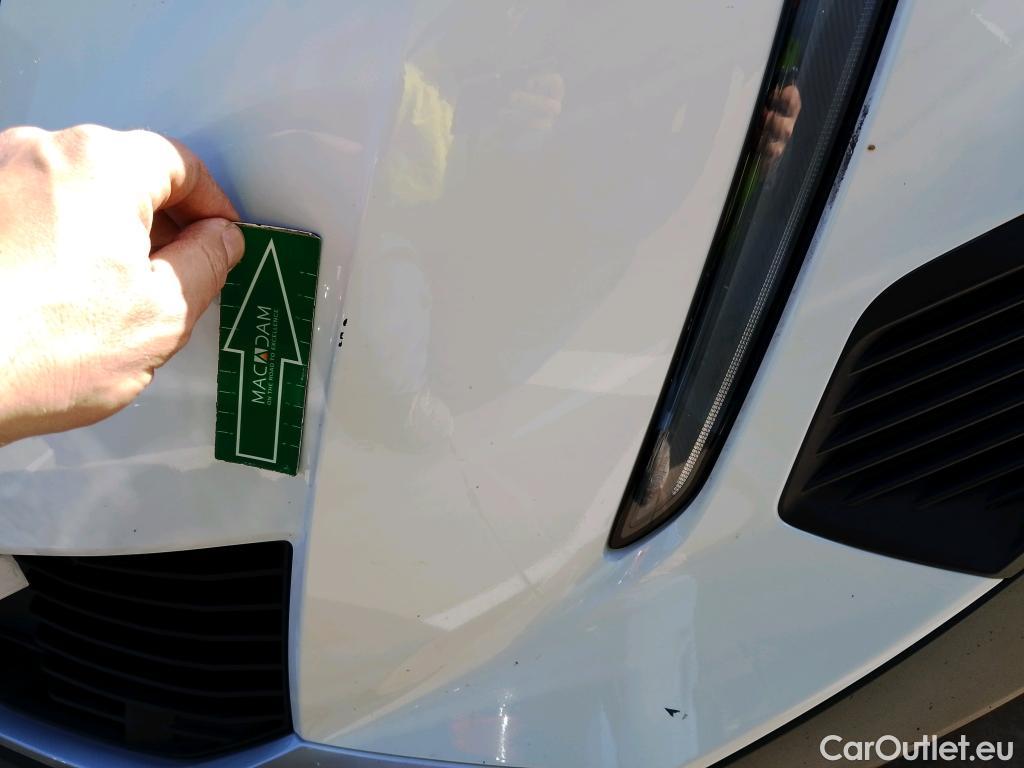  Peugeot  2008 PEUGEOT  / 2019 / 5P / todoterreno Allure BlueHDI 81kW (110CV) #8