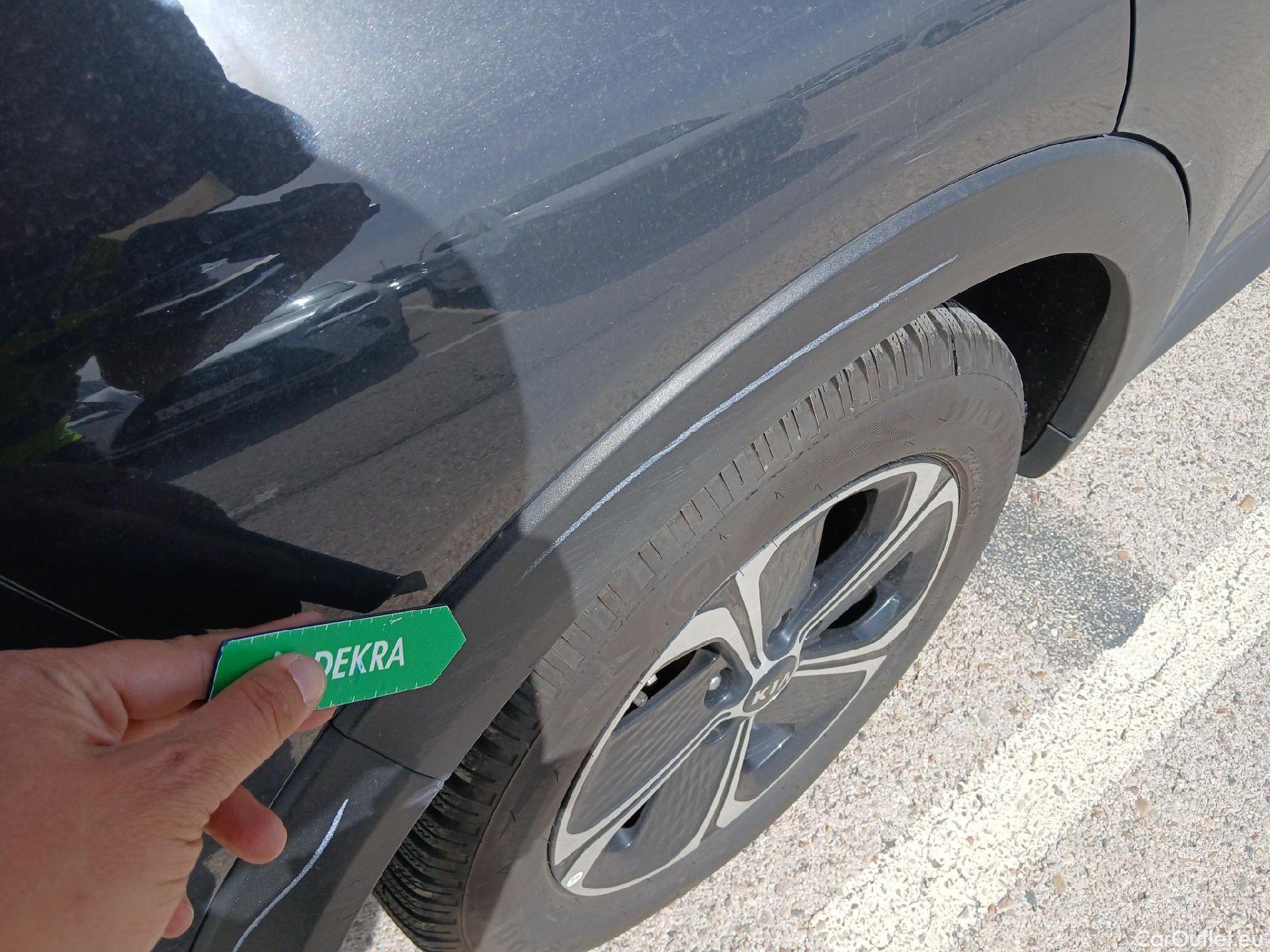  KIA  XCeed KIA  1.6 GDi PHEV 104kW (141CV) eDrive #29