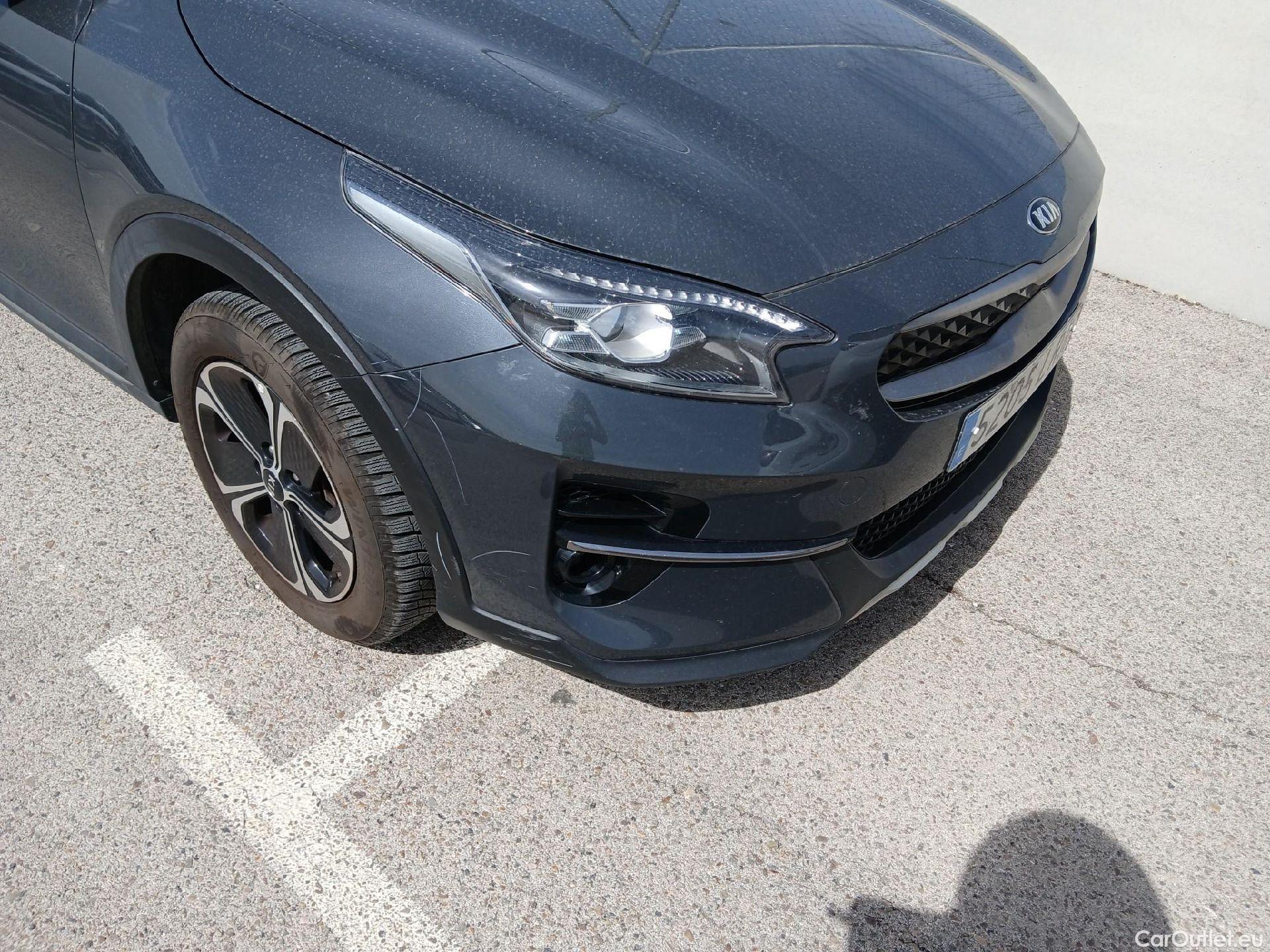  KIA  XCeed KIA  1.6 GDi PHEV 104kW (141CV) eDrive #11