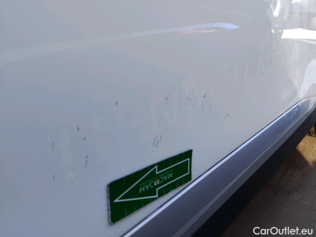  Peugeot  2008 PEUGEOT  / 2019 / 5P / todoterreno Allure BlueHDI 81kW (110CV) #6