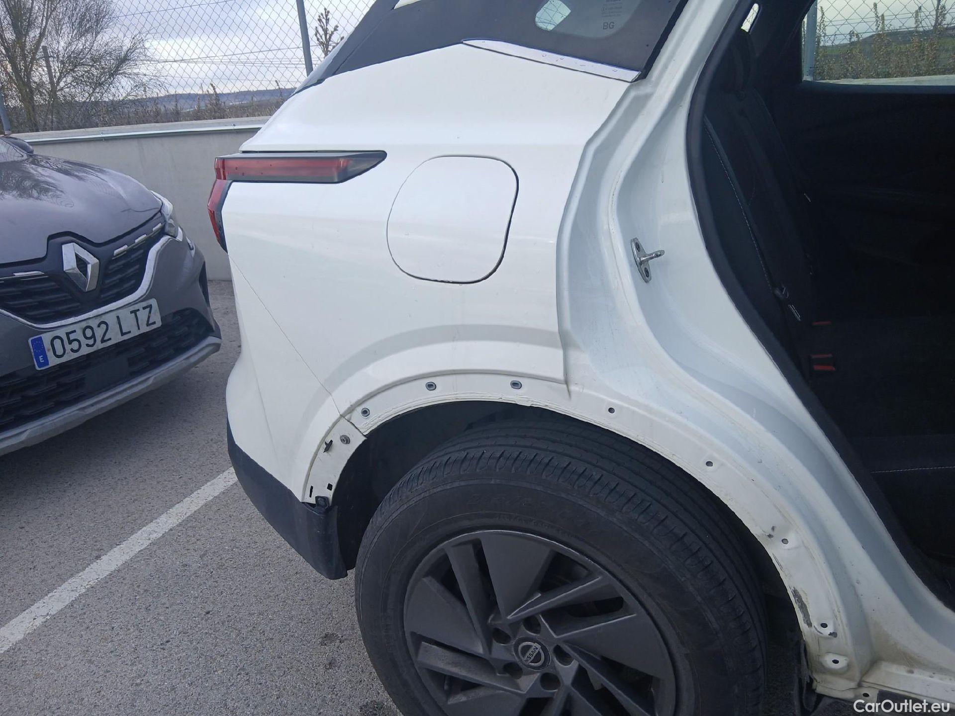  Nissan  Qashqai NISSAN  / 2021 / 5P / todoterreno DIG-T 103kW (140CV) mHEV 4x2 Acenta #28