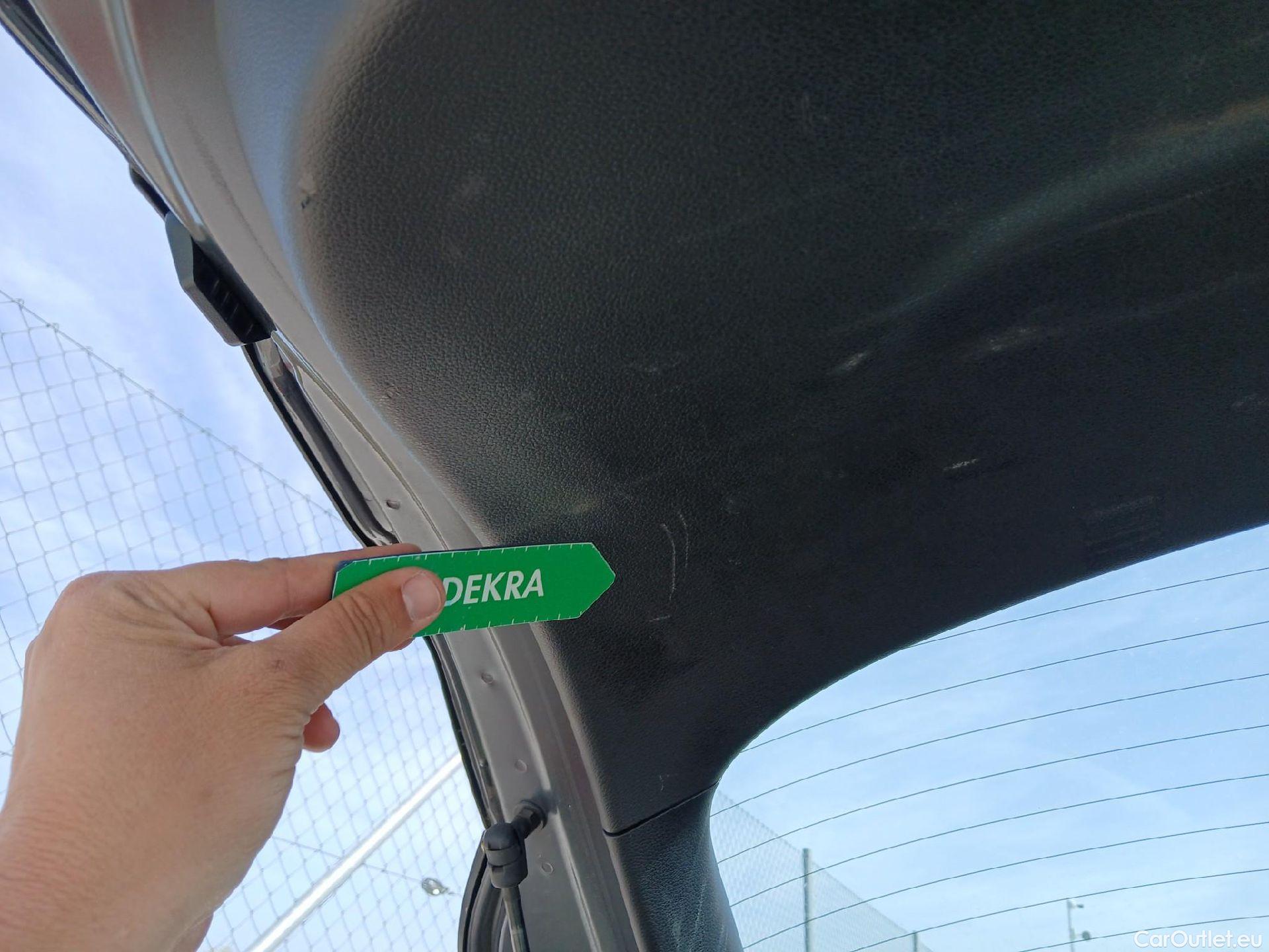  KIA  XCeed KIA  1.6 GDi PHEV 104kW (141CV) eDrive #5