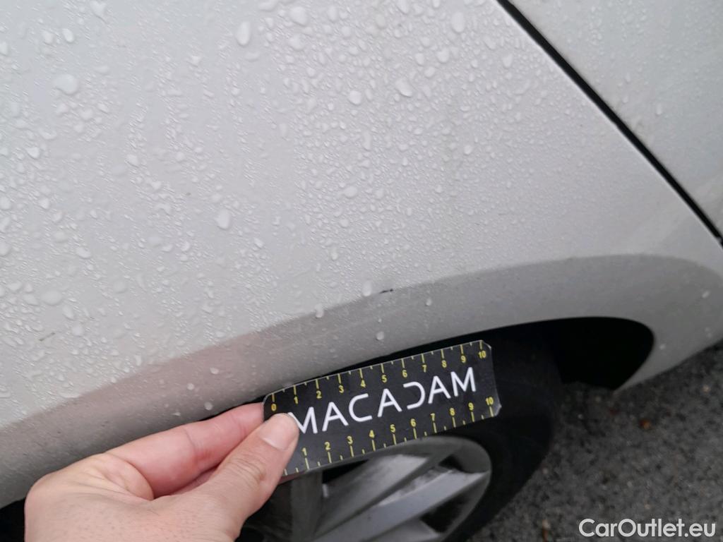  Land Rover  Discovery SEAT Nuevo León / 2020 / 5P / berlina con portón 2.0 TDI 85kW S&S Style Go (AC3) #7