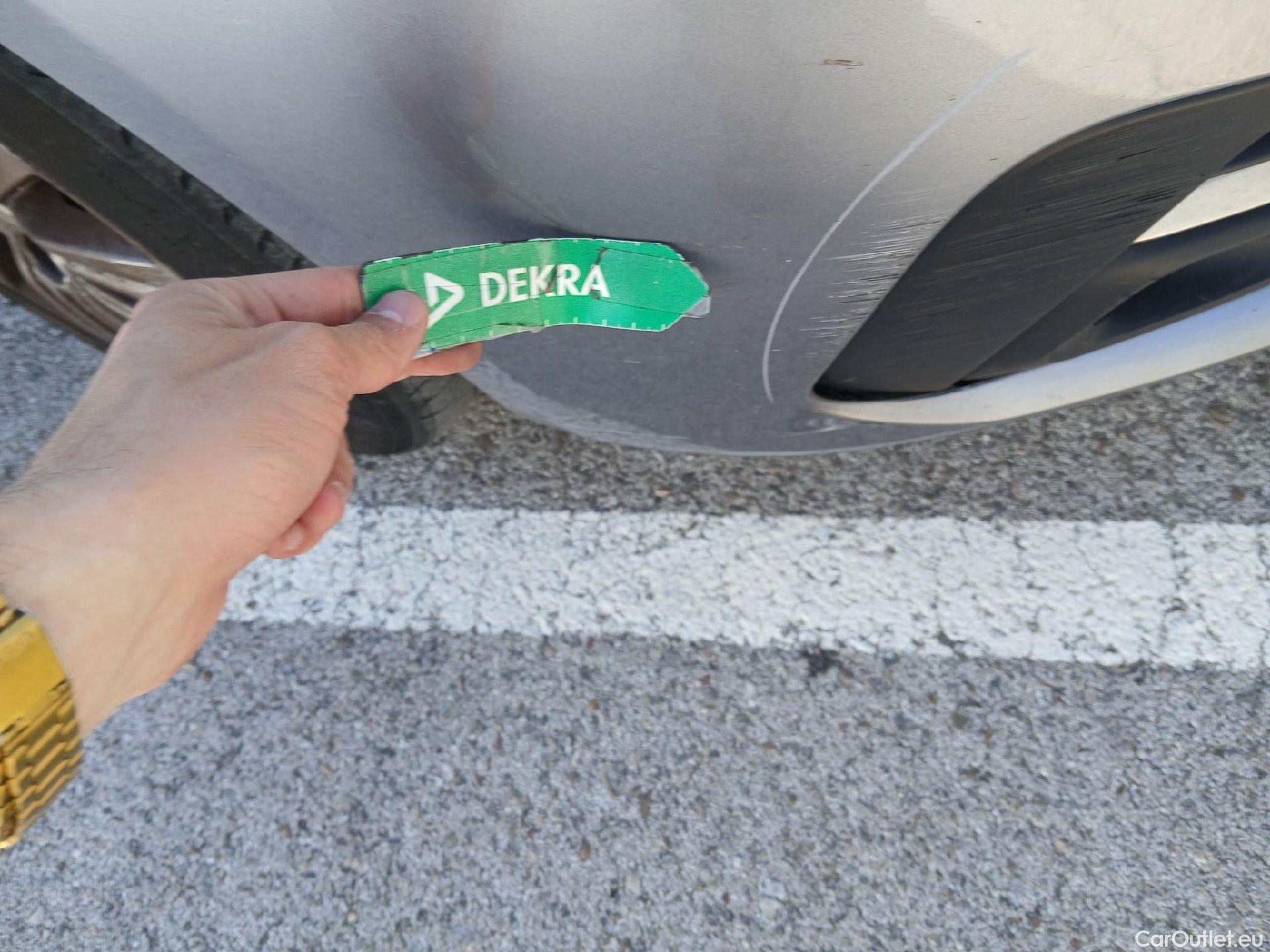  Peugeot  308 PEUGEOT  / 2017 / 5P / familiar SW Allure Pack PureTech 130 S&S #8