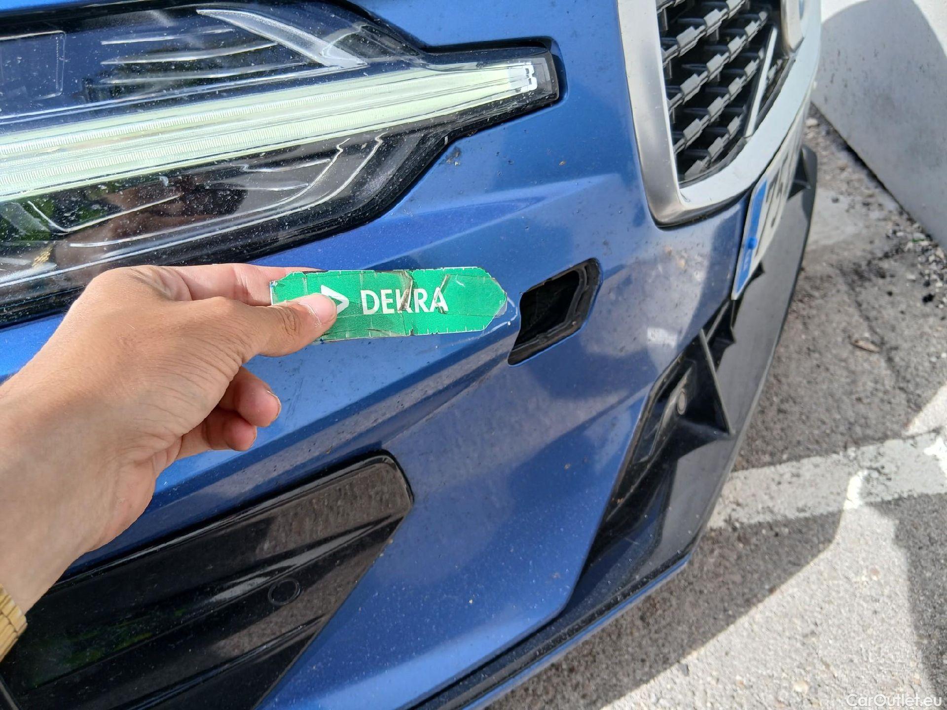  Volvo  V60 VOLVO  / 2018 / 5P / familiar 2.0 D4 R-Design Auto #8