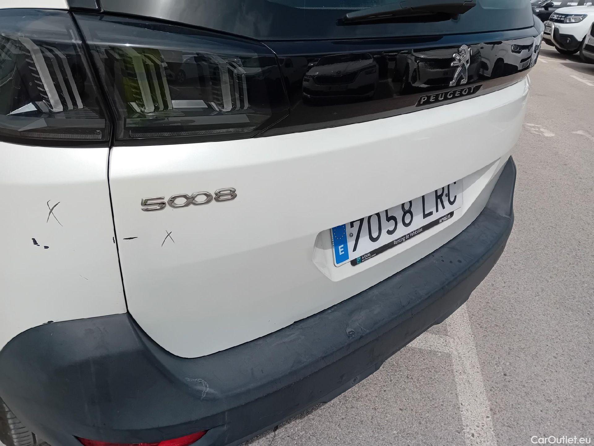  Peugeot  5008 PEUGEOT  / 2020 / 5P / todoterreno 1.2 PureTech 96KW S&S Active Pack EAT8 #44