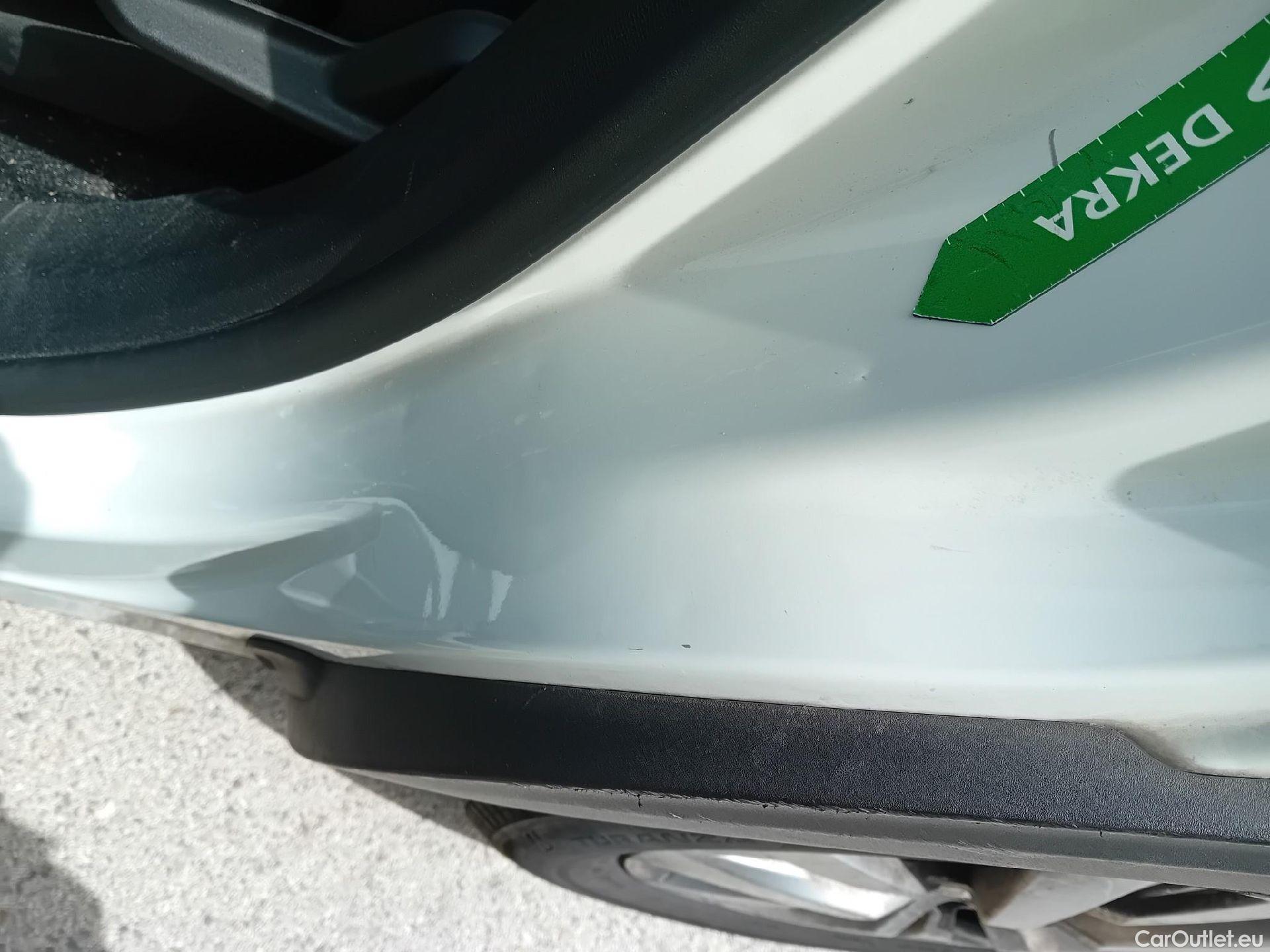  Peugeot  5008 PEUGEOT  / 2020 / 5P / todoterreno 1.2 PureTech 96KW S&S Active Pack EAT8 #8