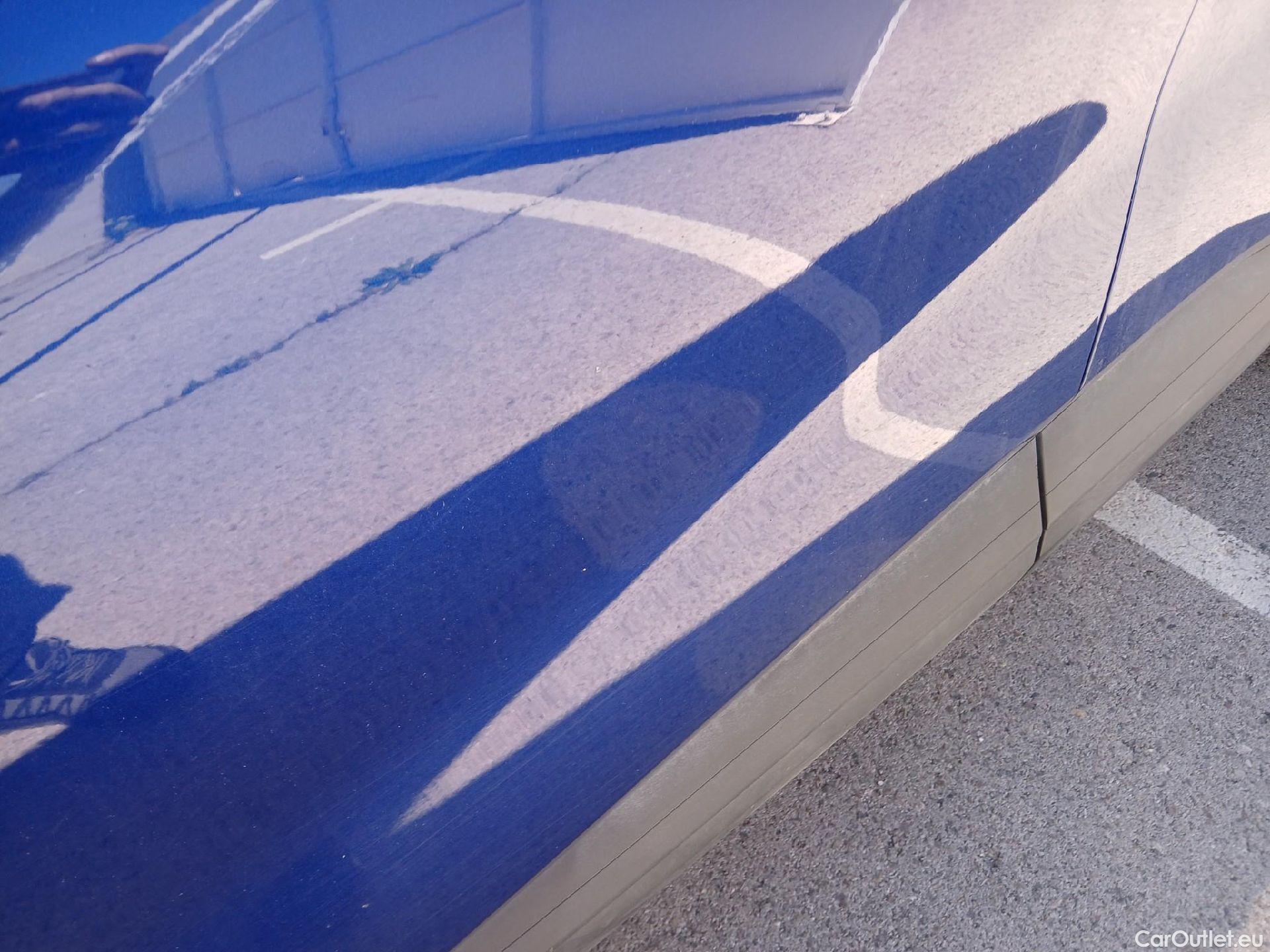  Renault  Captur RENAULT  / 2020 / 5P / todoterreno Intens TCe 90 #21