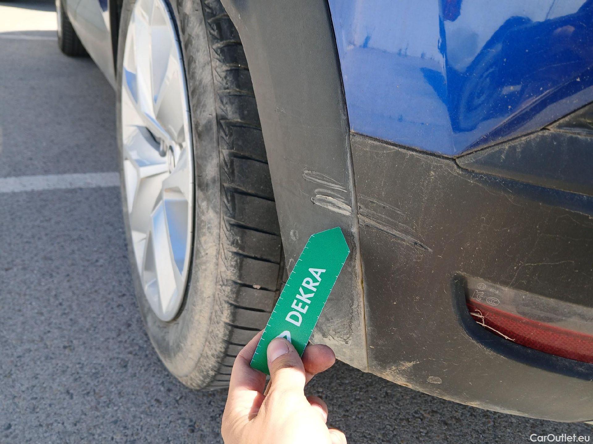  Renault  Captur RENAULT  / 2020 / 5P / todoterreno Intens TCe 90 #35