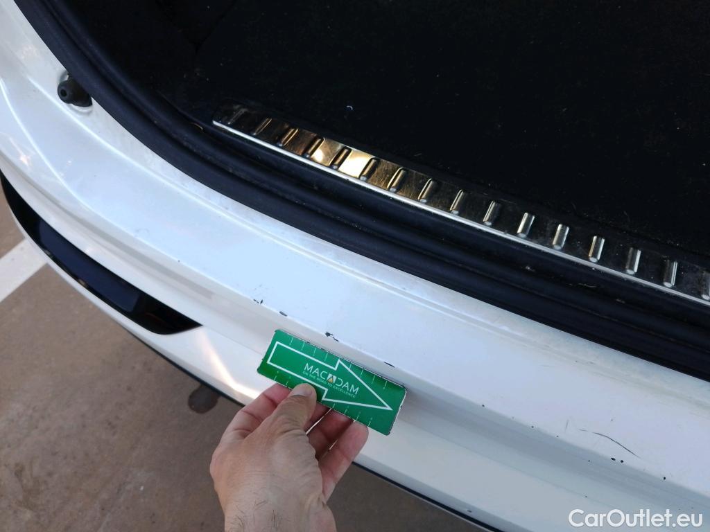  Volvo  XC90 VOLVO  todoterreno 2.0 T8 AWD R-Design Auto 300 CV 11 kWh #Opcionales 5550€# #26