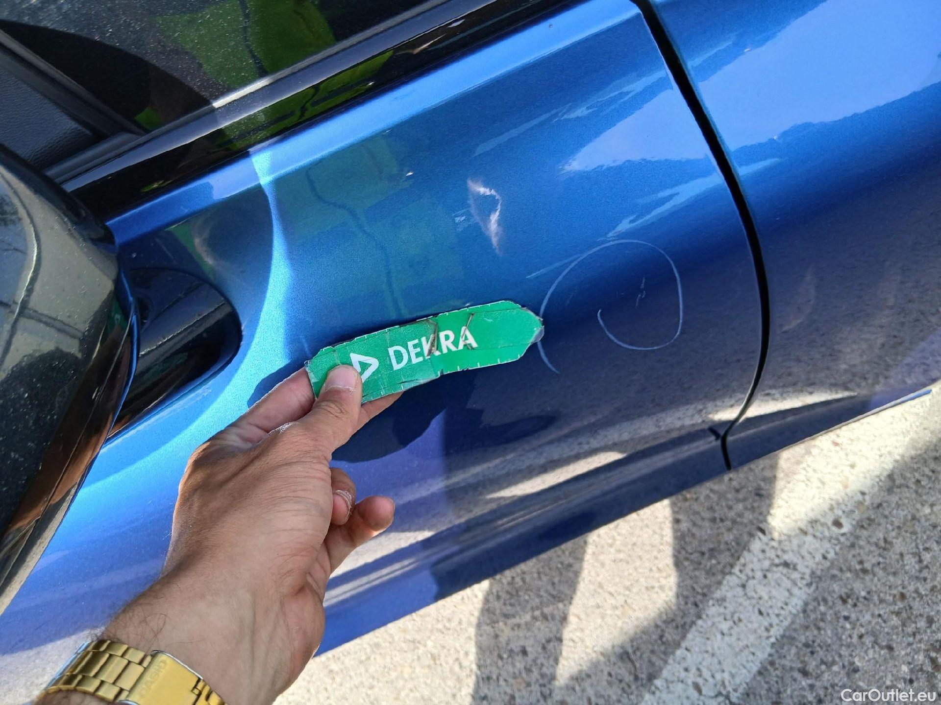  Volvo  V60 VOLVO  / 2018 / 5P / familiar 2.0 D4 R-Design Auto #46