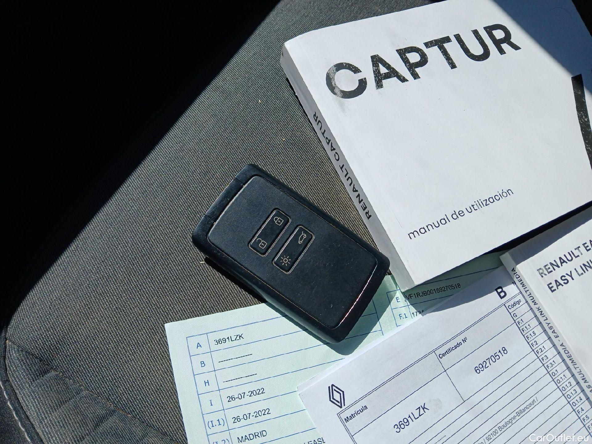  Renault  Captur RENAULT  / 2020 / 5P / todoterreno Intens TCe 90 #8