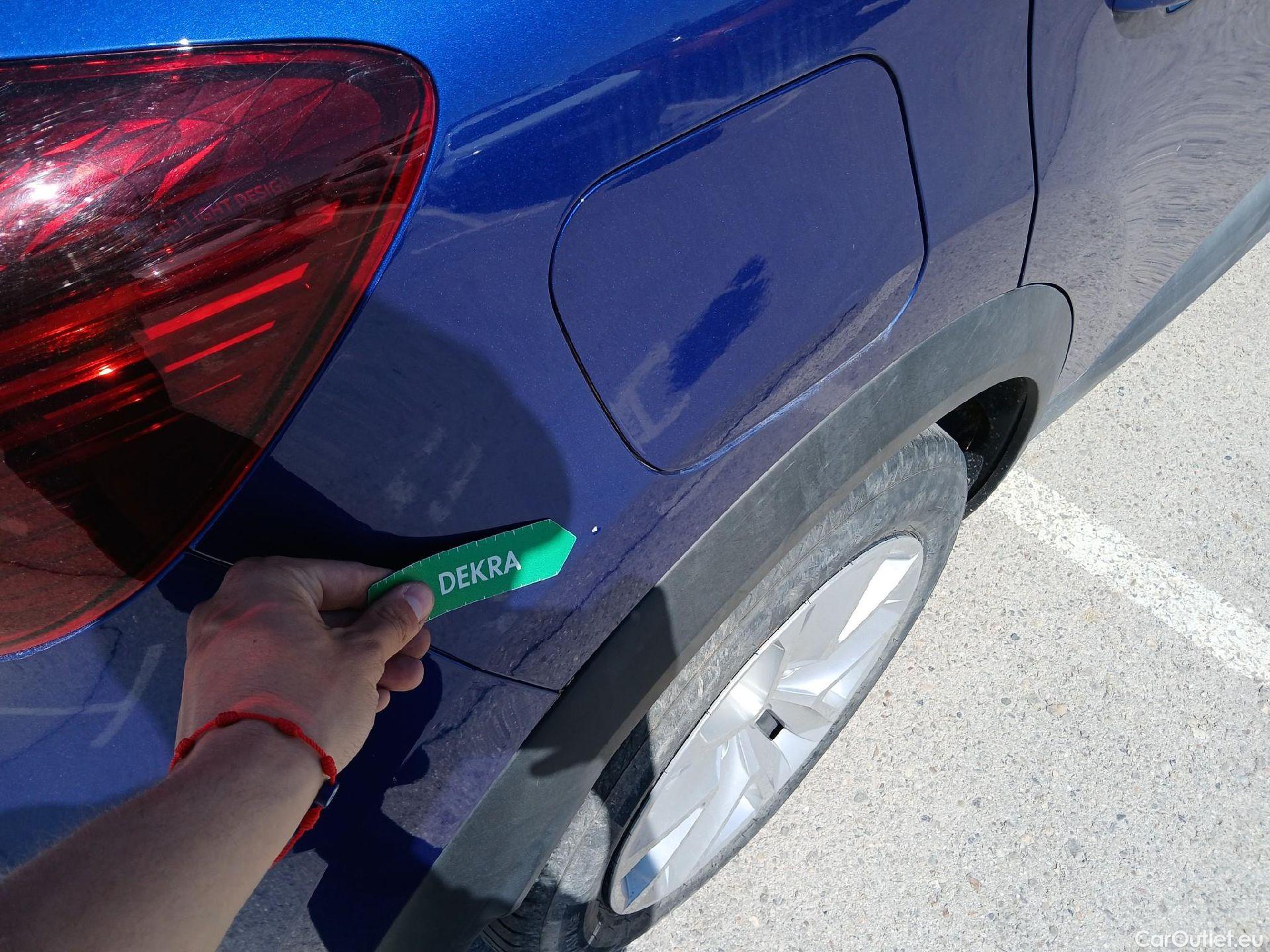  Renault  Captur RENAULT  / 2020 / 5P / todoterreno Intens TCe 90 #37