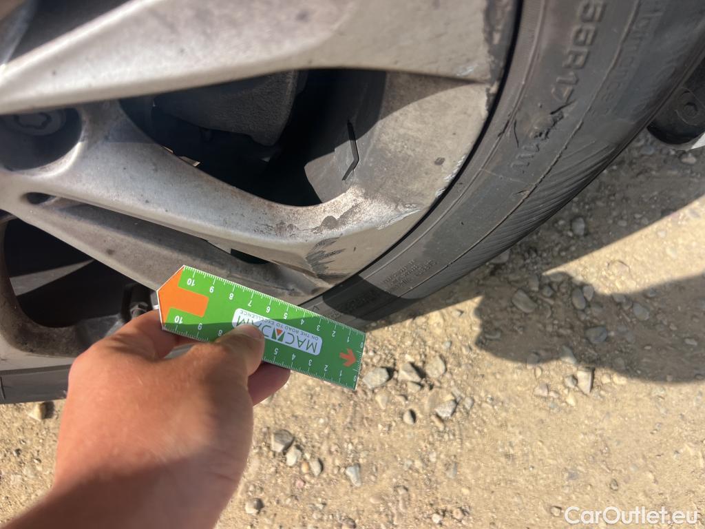  Bmw  X1 BMW  / 2019 / 5P / todoterreno sDrive18dA Corporate (AC4) #18