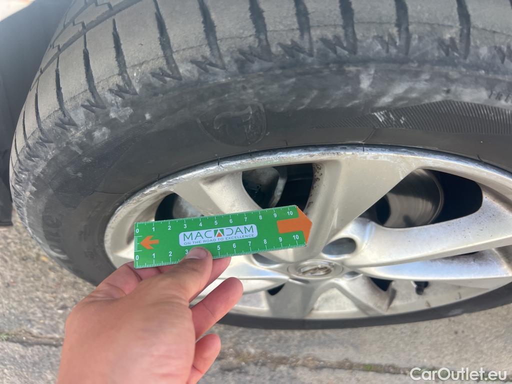  Opel  Corsa OPEL  1.2T XHL 74kW (100CV) Elegance #6