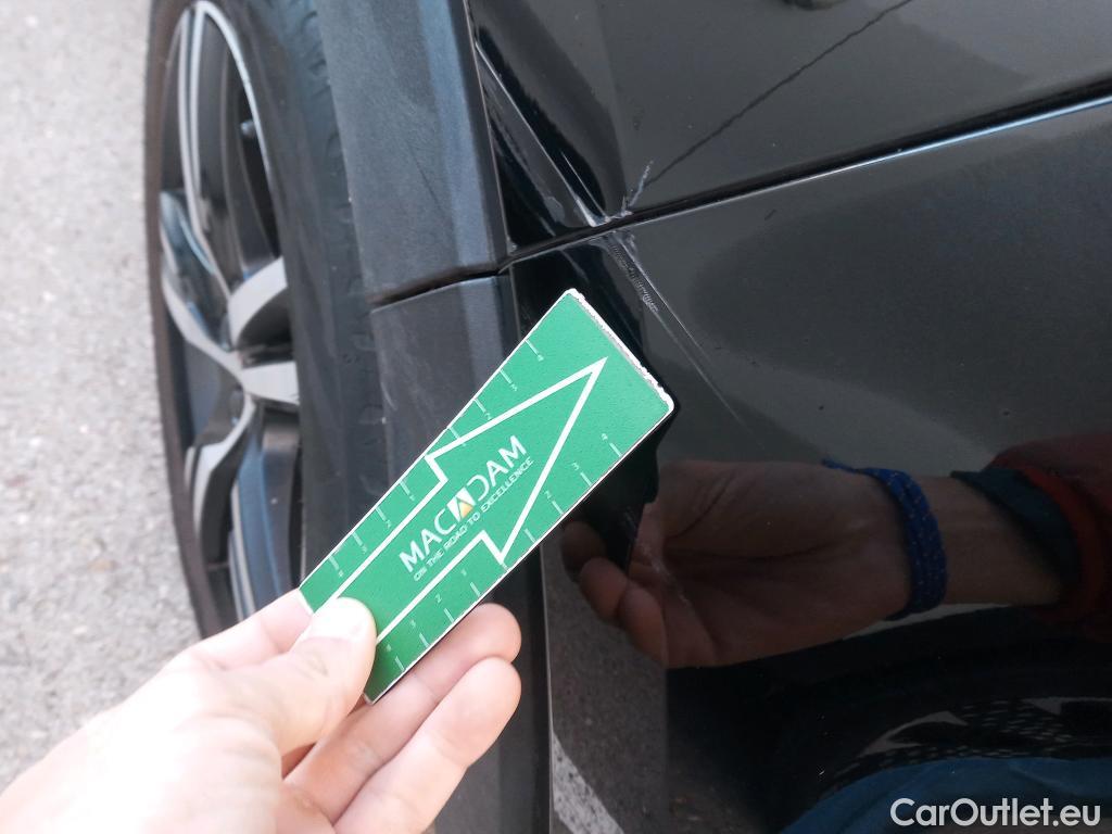  Volvo  XC 40 VOLVO XC40 / 2017 / 5P / todoterreno 1.5 T5 Twin Recharge R-Design Auto #23