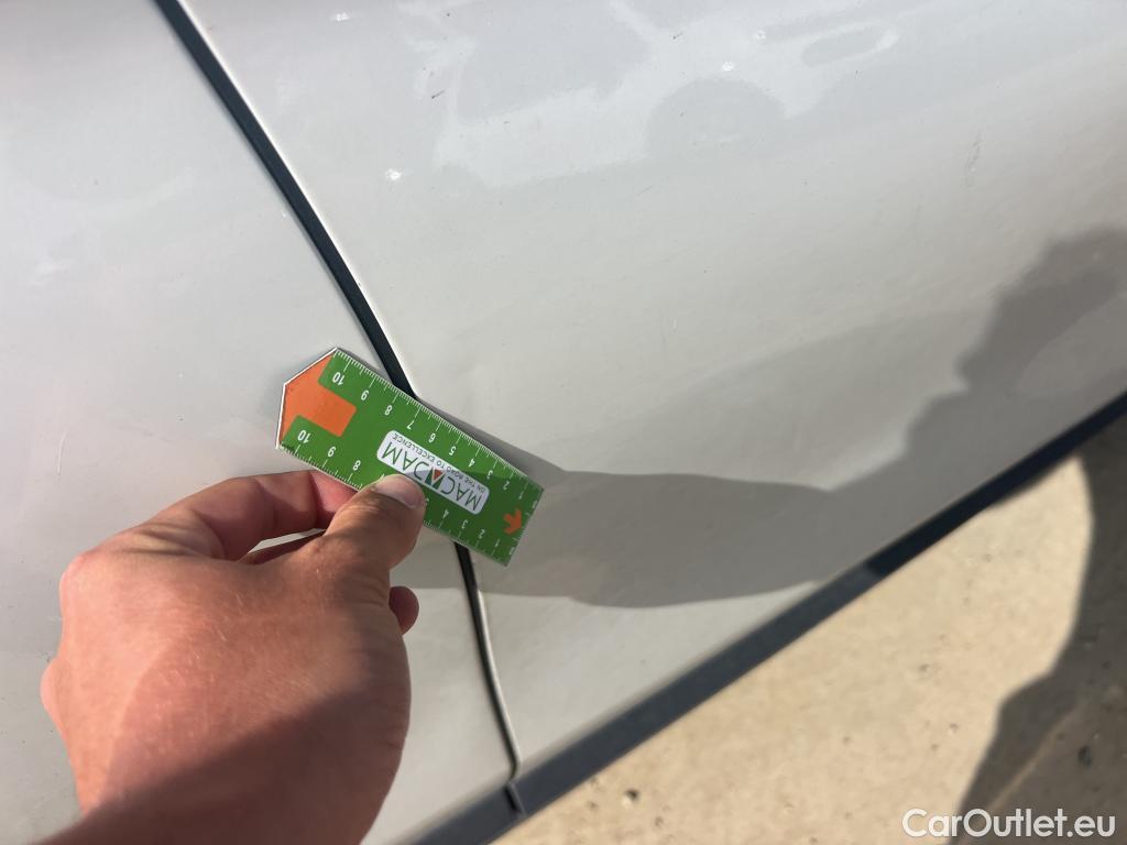  Bmw  X1 BMW  / 2019 / 5P / todoterreno sDrive18dA Corporate (AC4) #8