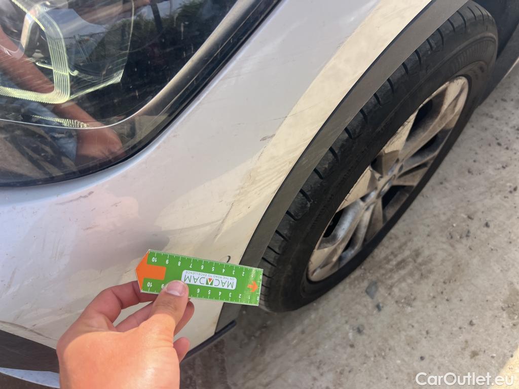  Bmw  X1 BMW  / 2019 / 5P / todoterreno sDrive18dA Corporate (AC4) #28