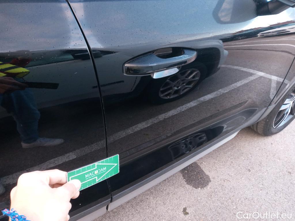  Volvo  XC 40 VOLVO XC40 / 2017 / 5P / todoterreno 1.5 T5 Twin Recharge R-Design Auto #12