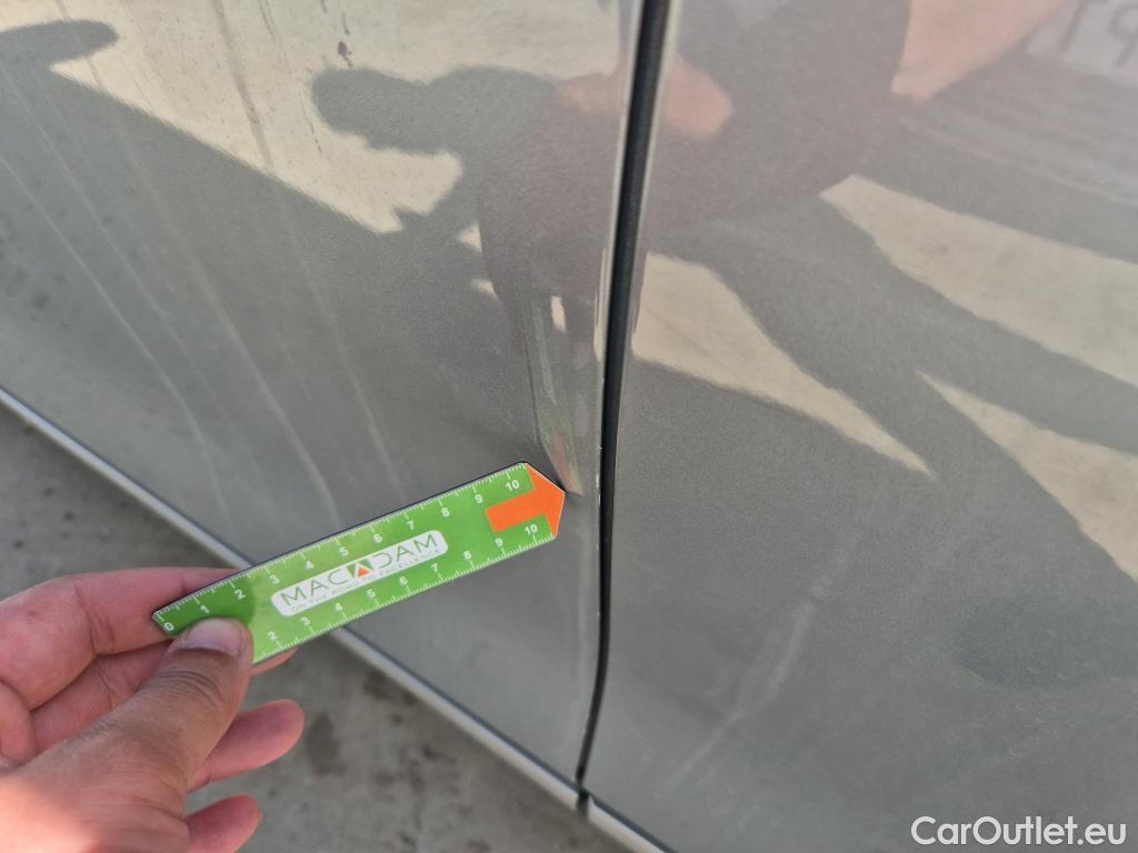  KIA  Sportage  Business 1.6 CRDi 135CV AT7 E6d #36