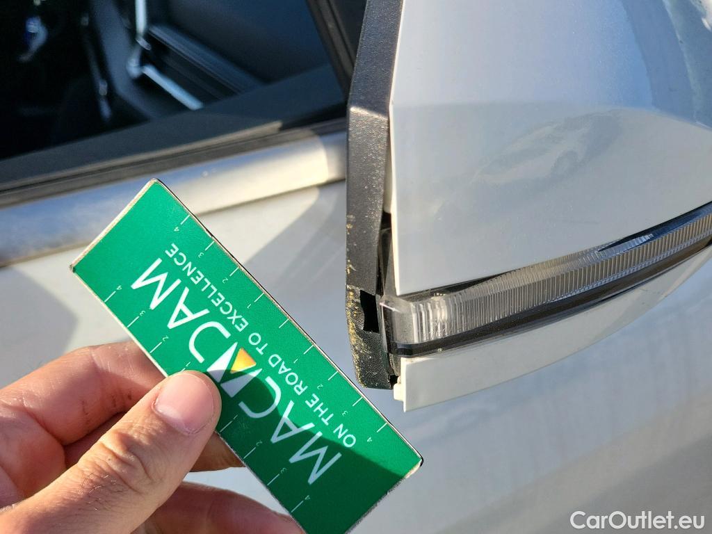  KIA  Sportage KIA  / 2022 / 5P / todoterreno 1.6 CRDi MHEV 100kW (136CV) Concept 4X2 #25