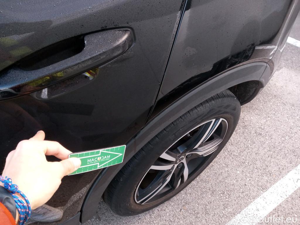  Volvo  XC 40 VOLVO XC40 / 2017 / 5P / todoterreno 1.5 T5 Twin Recharge R-Design Auto #28