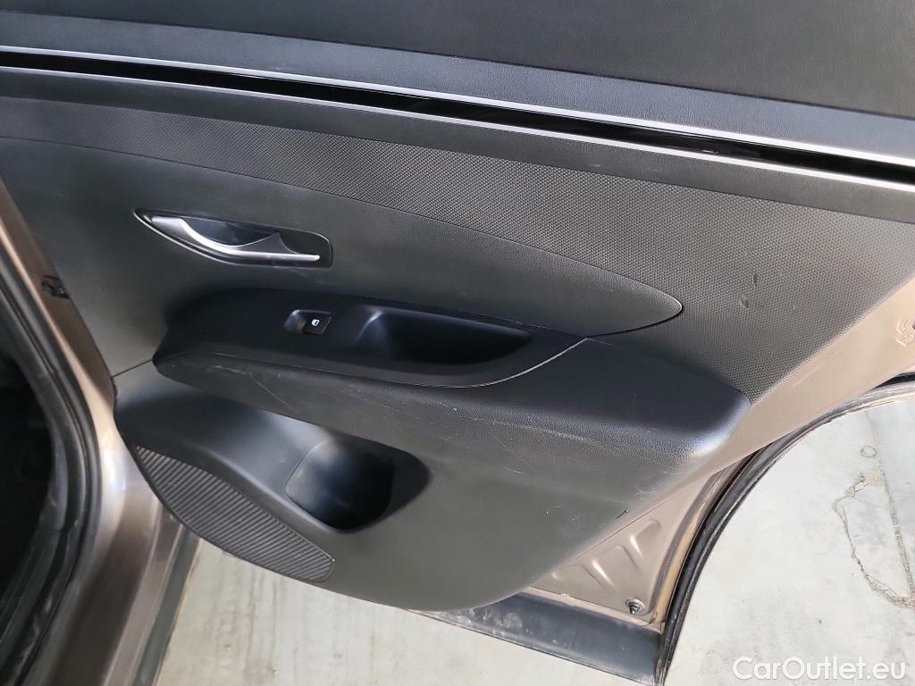  Hyundai  Tucson HYUNDAI  / 2020 / 5P / todoterreno 1.6 CRDI 100kW (136CV) 48V Maxx DCT #24