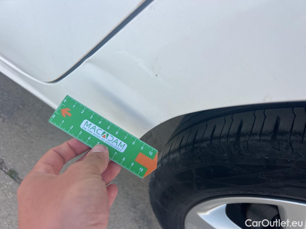  Opel  Corsa OPEL  1.2T XHL 74kW (100CV) Elegance #2