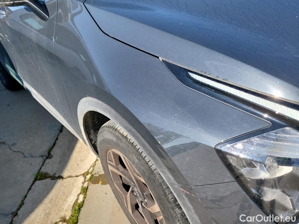  KIA  Sportage KIA  / 2022 / 5P / todoterreno 1.6 T-GDi MHEV 118kW Business 4x2 DCT #13