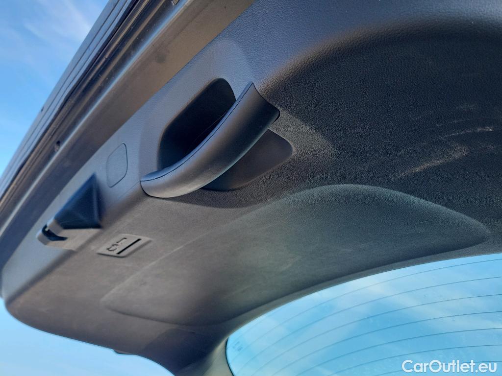  KIA  Sportage KIA  / 2022 / 5P / todoterreno 1.6 T-GDi MHEV 118kW Business 4x2 DCT #19