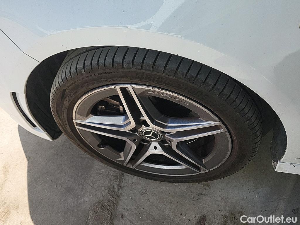  Mercedes  A-Klasse MERCEDES-BENZ Clase A / 2018 / 4P / sedán Sedán A 250 e #11