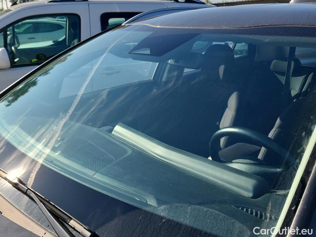  KIA  Sportage KIA  / 2022 / 5P / todoterreno 1.6 T-GDi MHEV 118kW Business 4x2 DCT #11