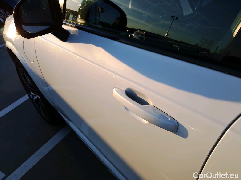  Volvo  XC90 VOLVO  todoterreno 2.0 T8 AWD R-Design Auto 300 CV 11 kWh #Opcionales 5550€# #35