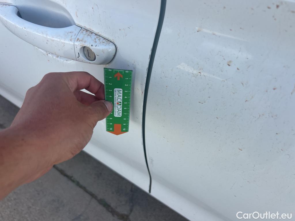  Opel  Corsa OPEL  1.2T XHL 74kW (100CV) Elegance #10