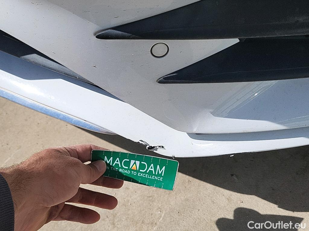  Mercedes  A-Klasse MERCEDES-BENZ Clase A / 2018 / 4P / sedán Sedán A 250 e #27