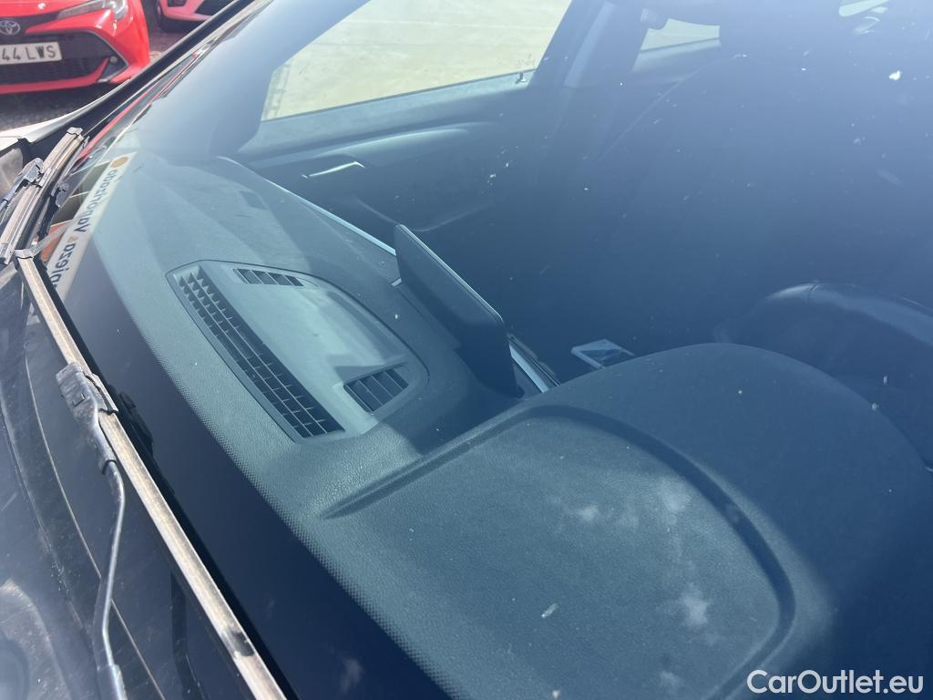  Bmw  X1 BMW  / 2019 / 5P / todoterreno sDrive18dA Corporate (AC4) #1