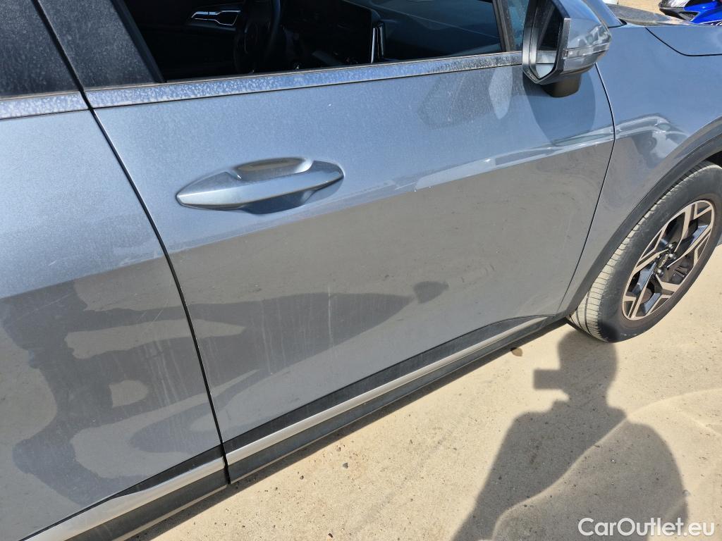  KIA  Sportage  Business 1.6 CRDi 135CV AT7 E6d #33