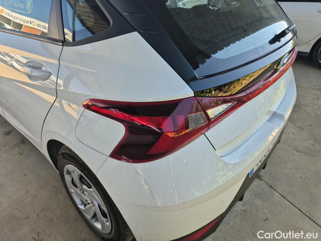  Hyundai  i20 HYUNDAI  / 2020 / 5P / berlina con portón 1.0 TGDI 74kW (100CV) 48V Essence #3