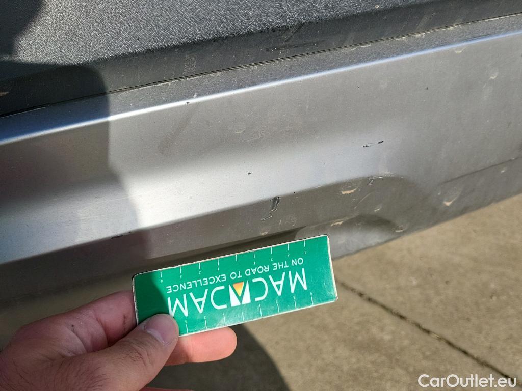  KIA  Sportage KIA  / 2022 / 5P / todoterreno 1.6 CRDi MHEV 100kW (136CV) Concept 4X2 #11