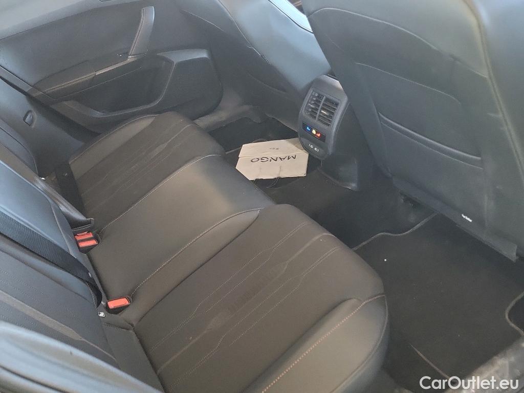  Cupra  Formentor CUPRA  todoterreno 1.5 TSI 150 CV #8